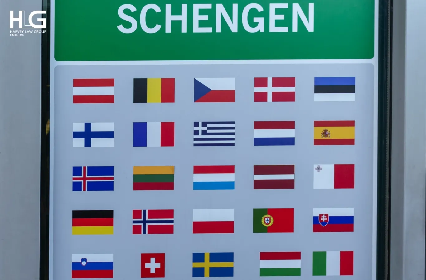 Khối Schengen là khu vực không biên giới của châu Âu, cho phép tự do di chuyển giữa các quốc gia thành viên.