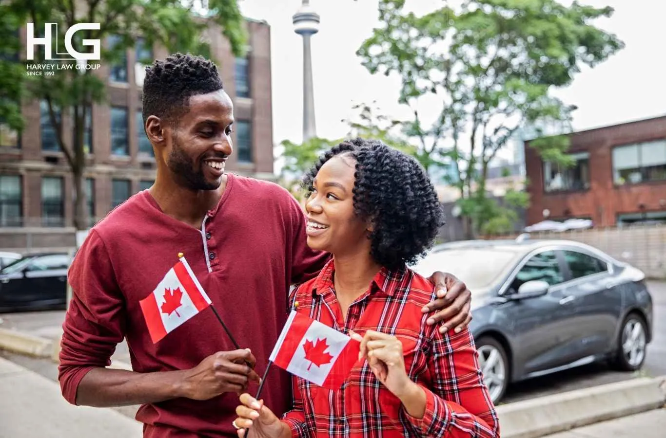 Người bảo lãnh phải là công dân Canada hoặc thường trú nhân hợp pháp