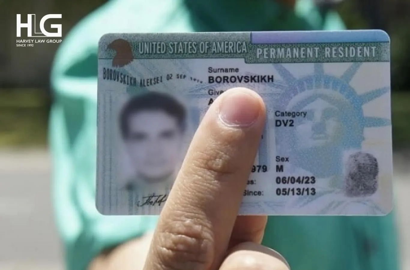 Thẻ xanh Mỹ cho phép sinh sống làm việc hợp pháp và miễn visa đến nhiều quốc gia trên thế giới