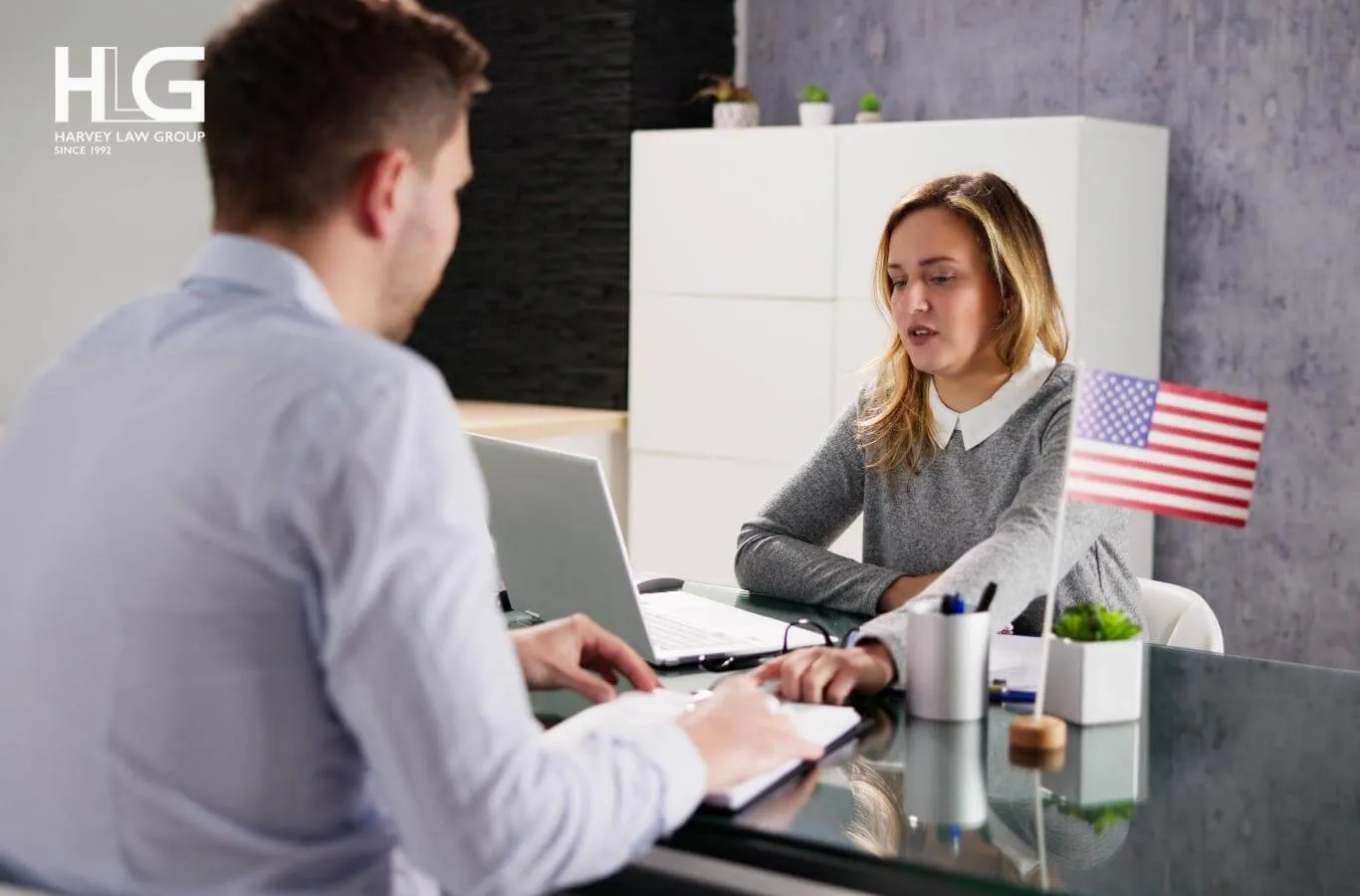 Người thân bảo lãnh định cư là đối tượng cần nộp đơn I-864